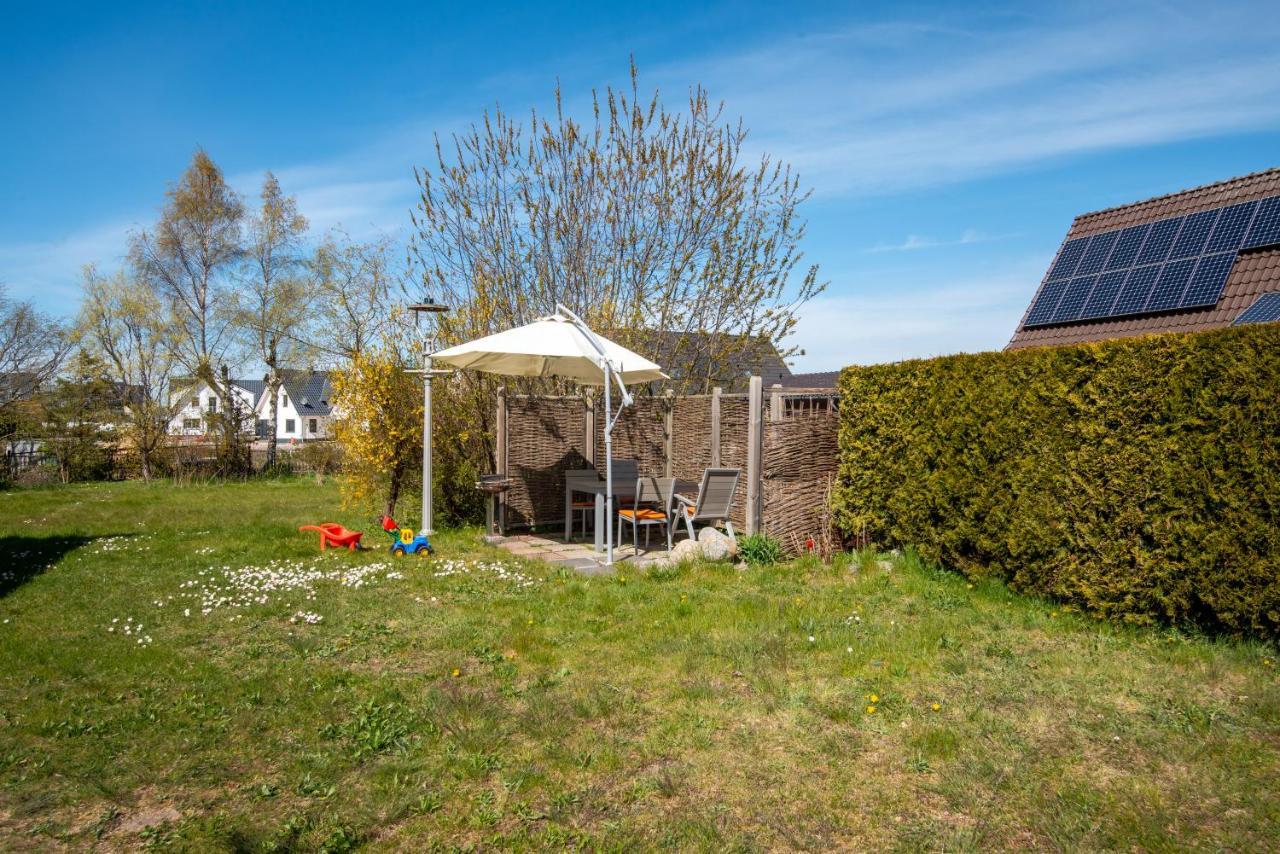 Ferienwohnung Brombeere Mit Grossem Garten Und Balkon Graal-Mueritz Exteriér fotografie